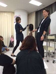 黄