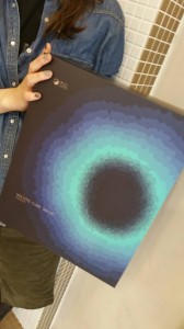 10842