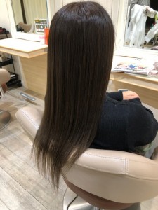 艶グレージュイルミナカラー