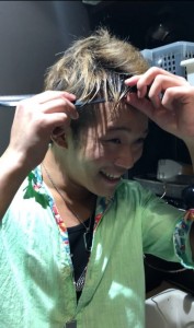 B9207C9B-2B35-4B8B-8B57-734591312F5D