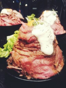 肉3