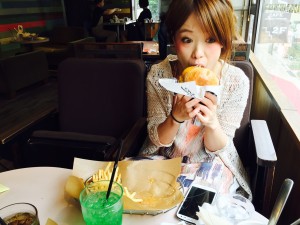 休日1