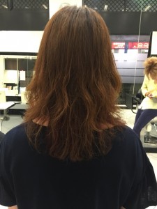 後ろ