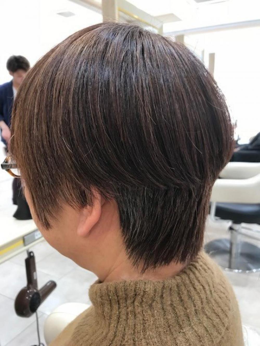 耳みせショート