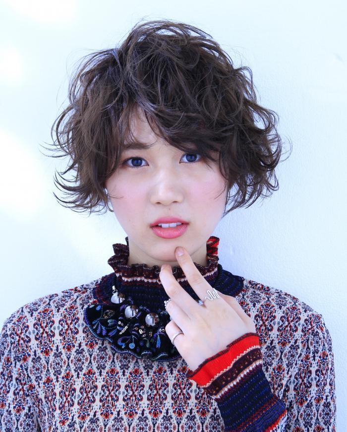 大人かわいいフェアリーショート