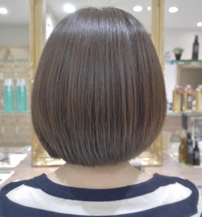 イルミナオーシャンでツヤを出したボブ｜サブ写真②