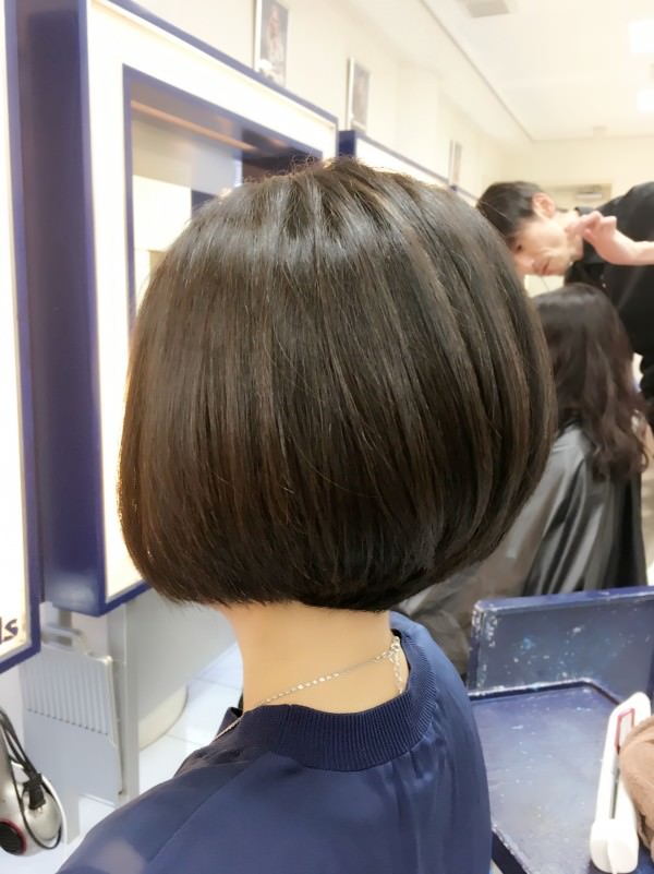 頭の形が良くみえるショートボブ