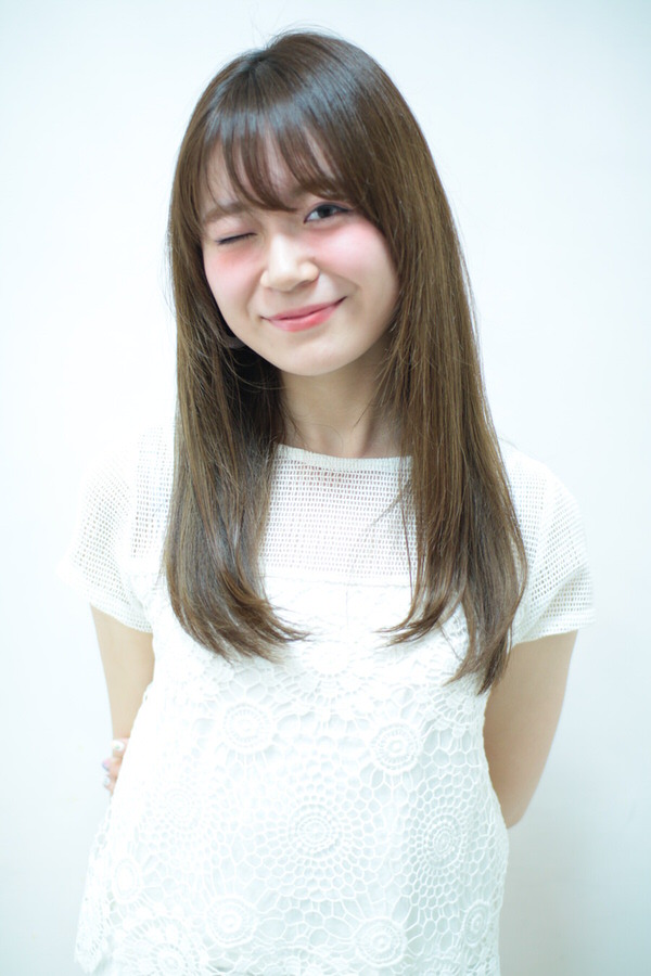 ナチュラルストレートヘア｜サブ写真②