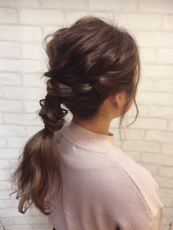 カジュアルヘアアレンジ｜サブ写真②