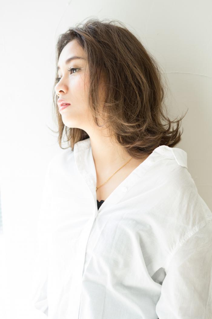 外国人風ゆるふわニュアンスボブ｜サブ写真②