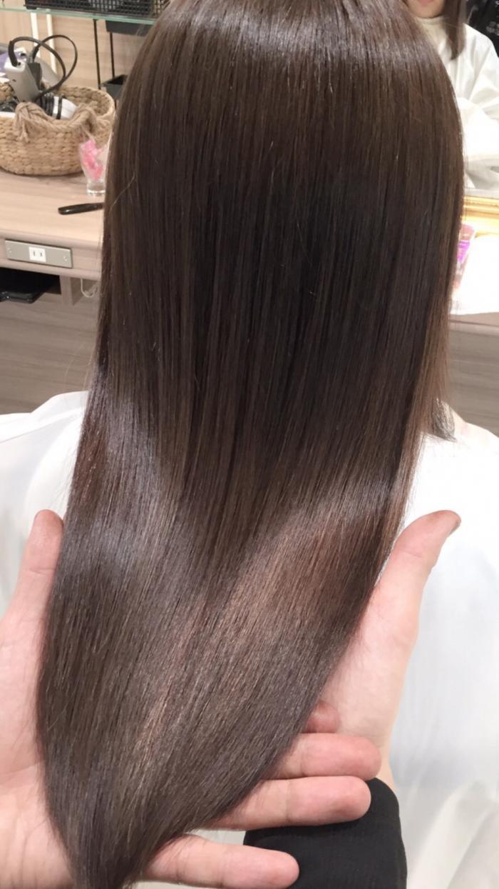 髪質改善ストレート