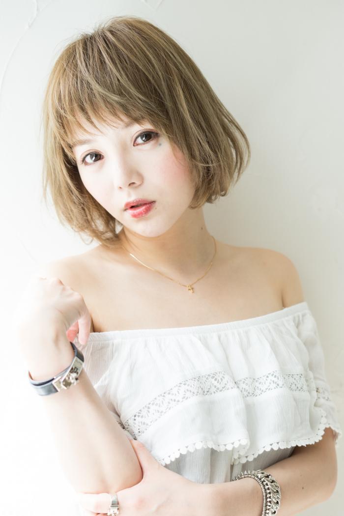 ゆるふわひし形ショートボブ