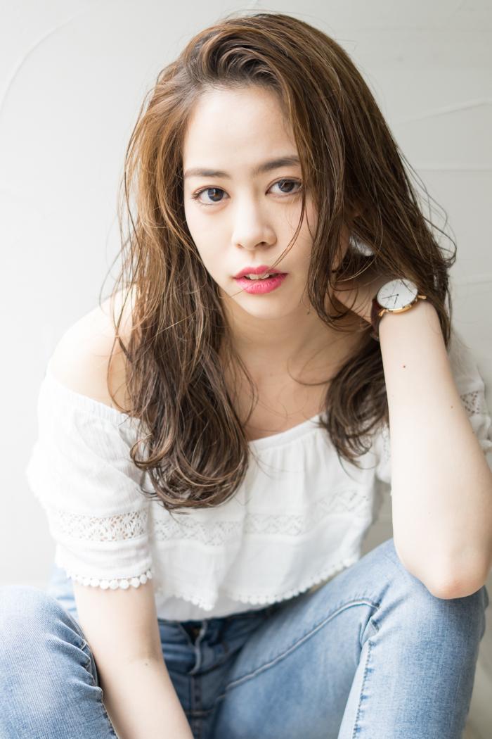 外国人風かきあげウェーブロング｜サブ写真②
