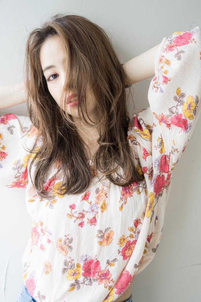 外国人風ゆるふわセンターパート