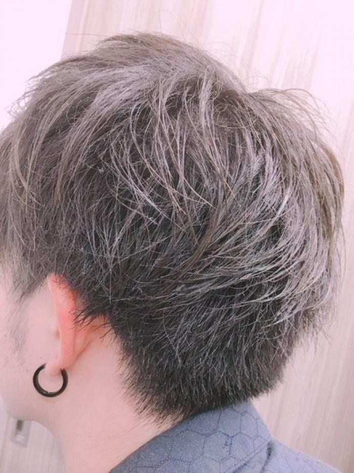 男性の方必見！！『どれを選んでよいかわからない・・・』スタイリング剤の選び方☆