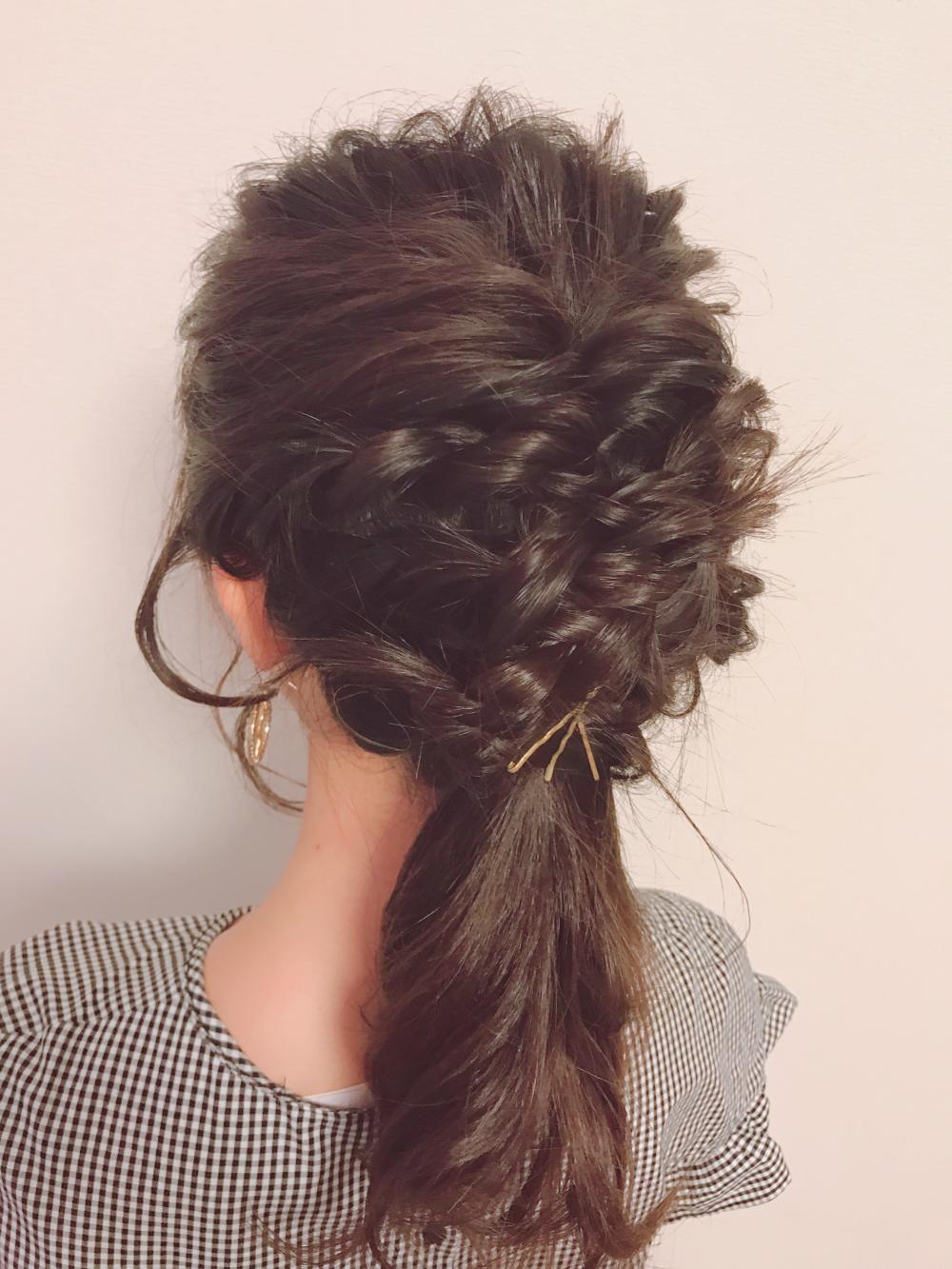 ヘアアレンジの可愛い作り方って？