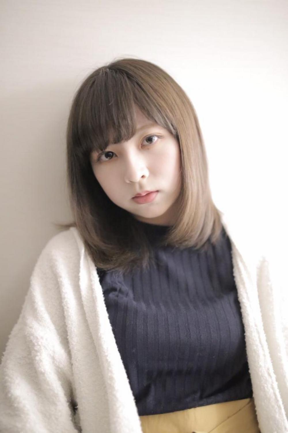 今話題のイルミナカラーとは？？？
