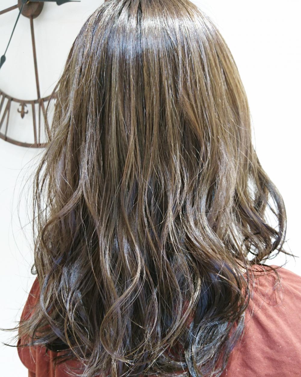 イルミナカラーの魅力、その②【ダメージレス】