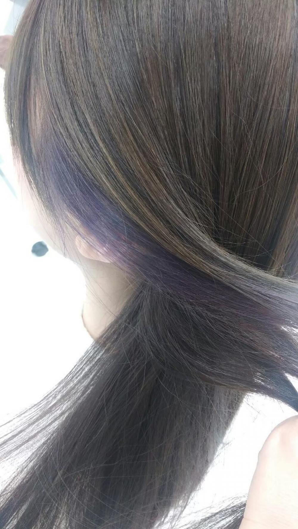 イヤリングカラー