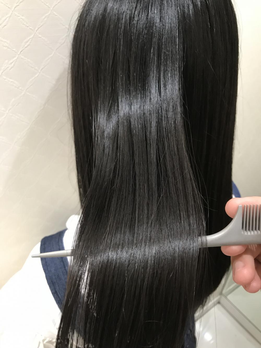 【縮毛矯正と毎日ヘアアイロン】髪にいいのはどっち？