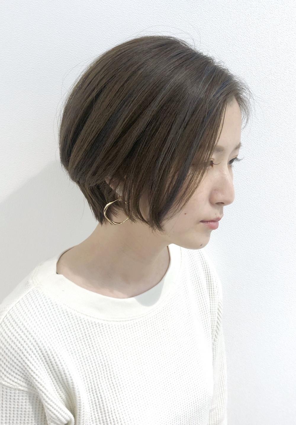 小顔に見える長さで切る