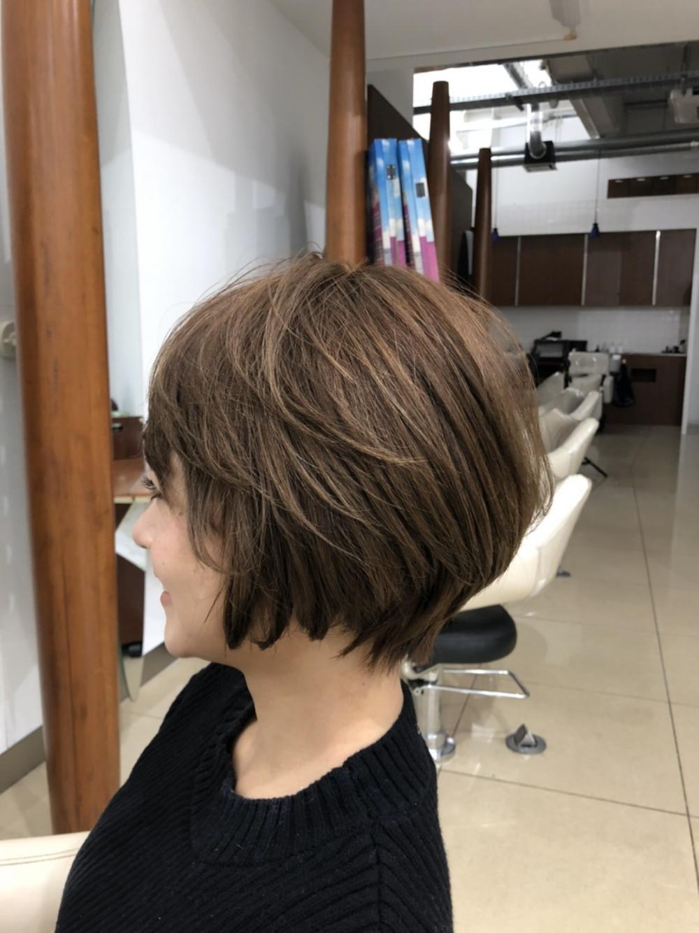 くびれハンサムショート
