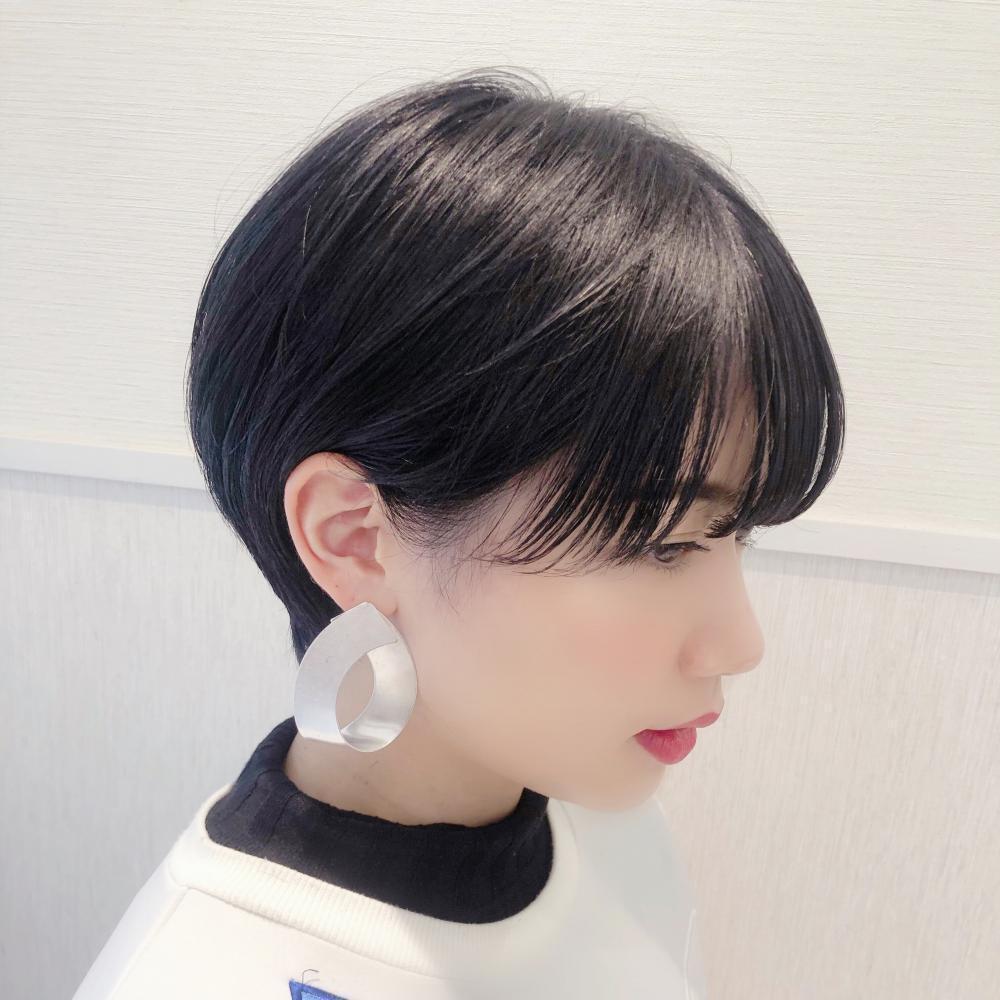 小顔ショートの秘訣【前髪からサイドのつながり】