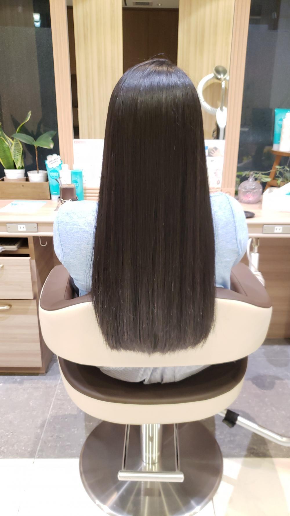 プレミアム縮毛矯正が人気です！