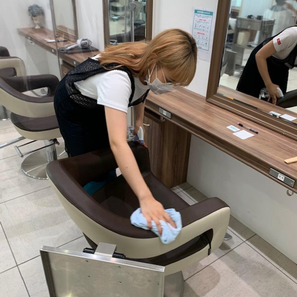 お席の消毒