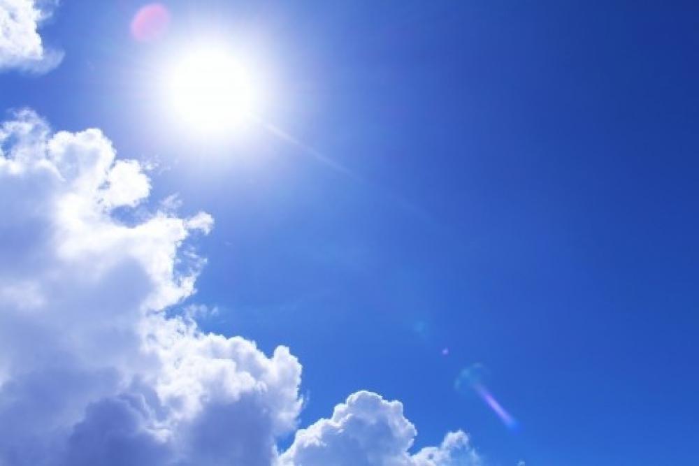 夏場のまつげへのダメージ