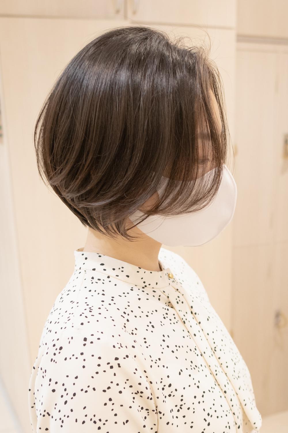 ショートボブ