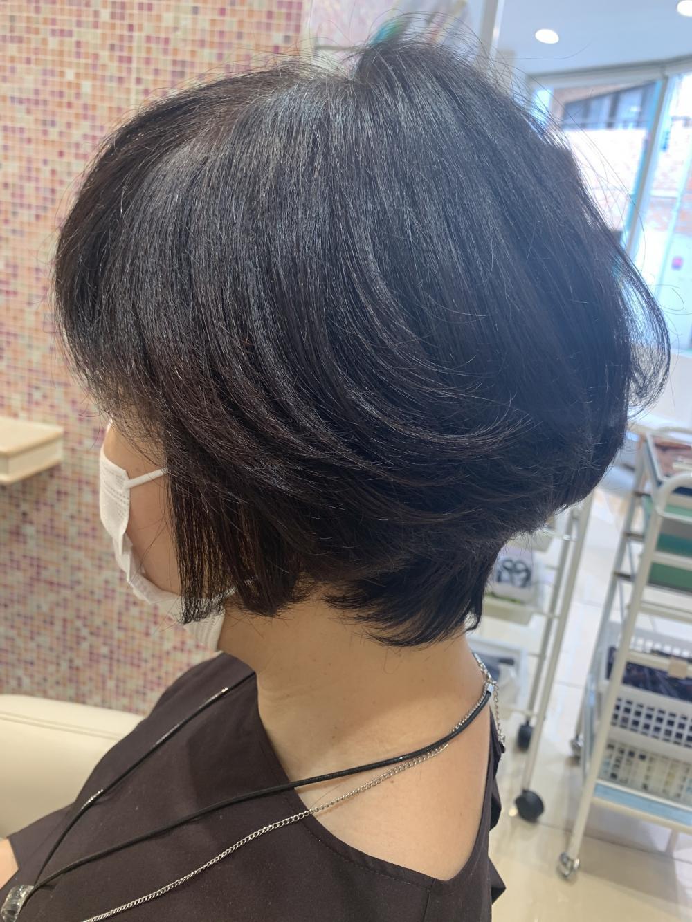 エイジングヘアになる原因②ヒアルロン酸