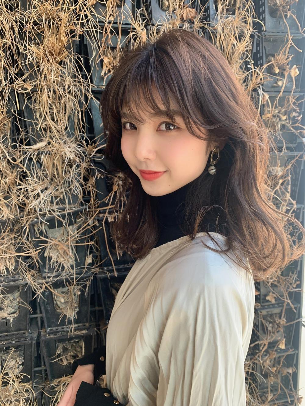 オトナ可愛いセミロング♡