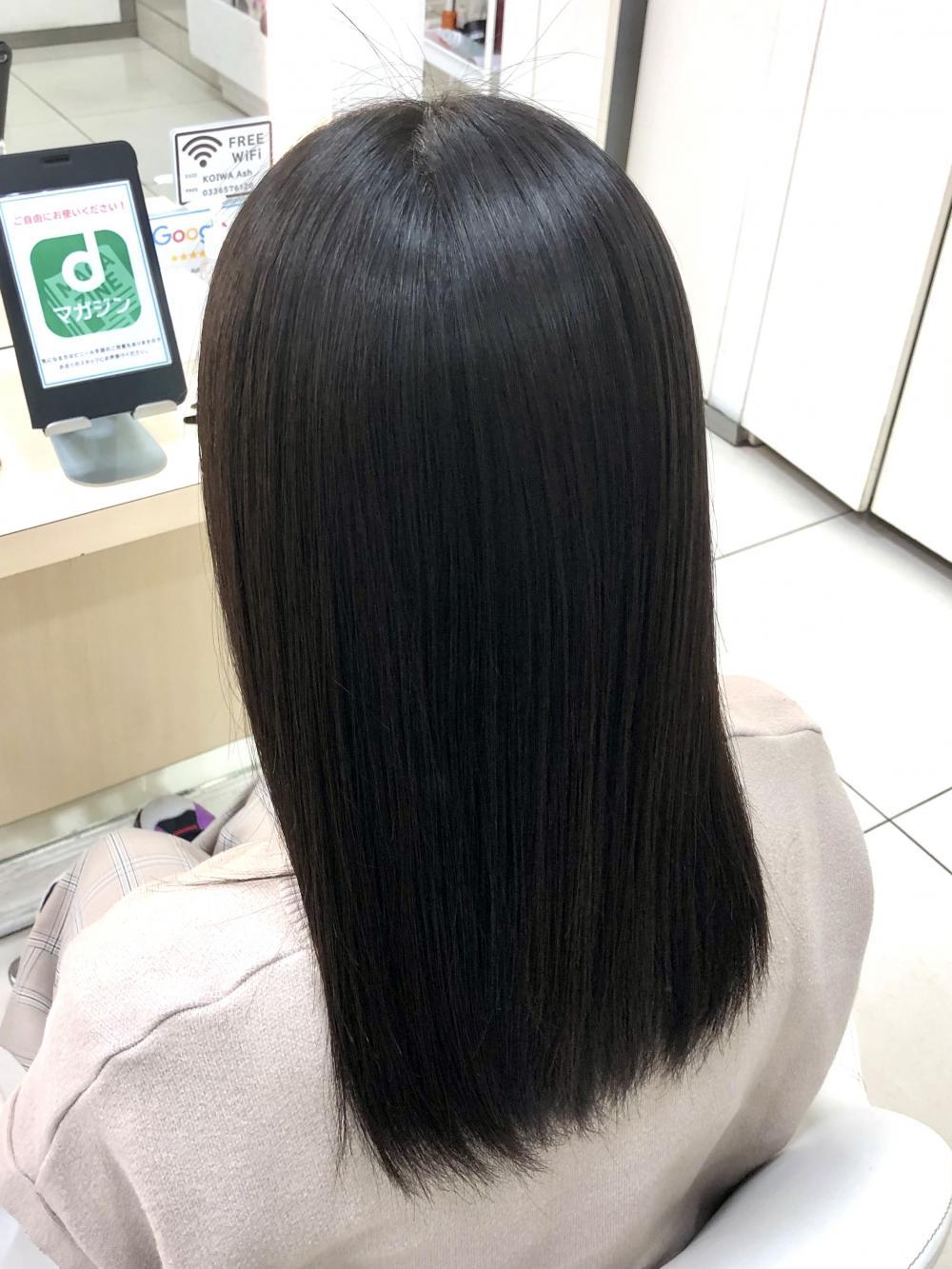圧倒的な艶感としなやかな手触り【低ダメージ縮毛矯正】