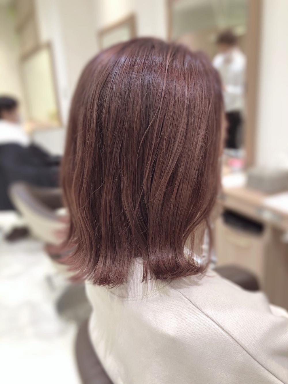 外ハネスタイル