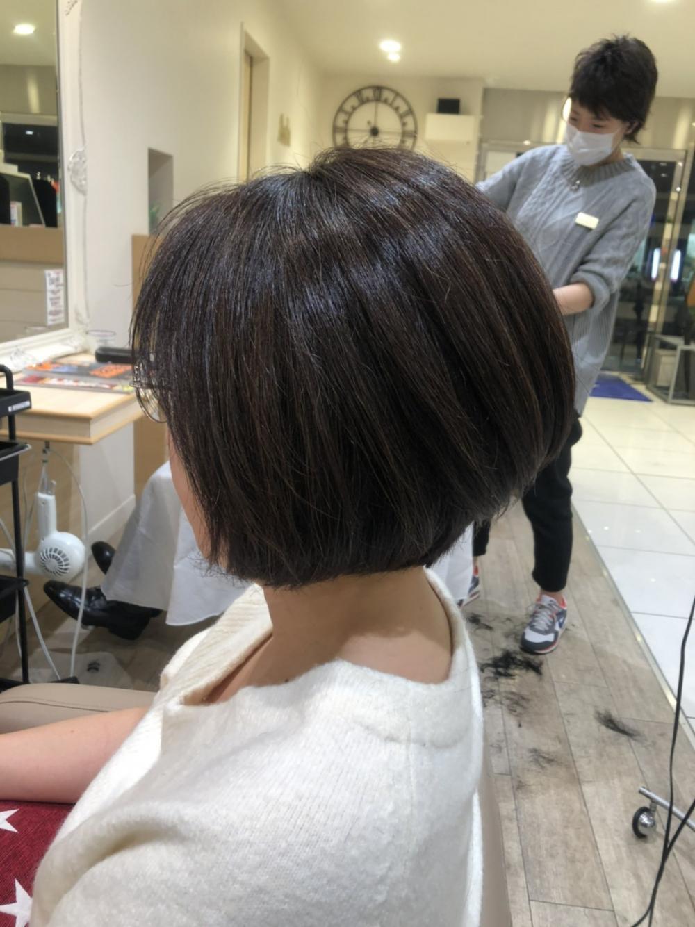 全部染めないからダメージも少ない！