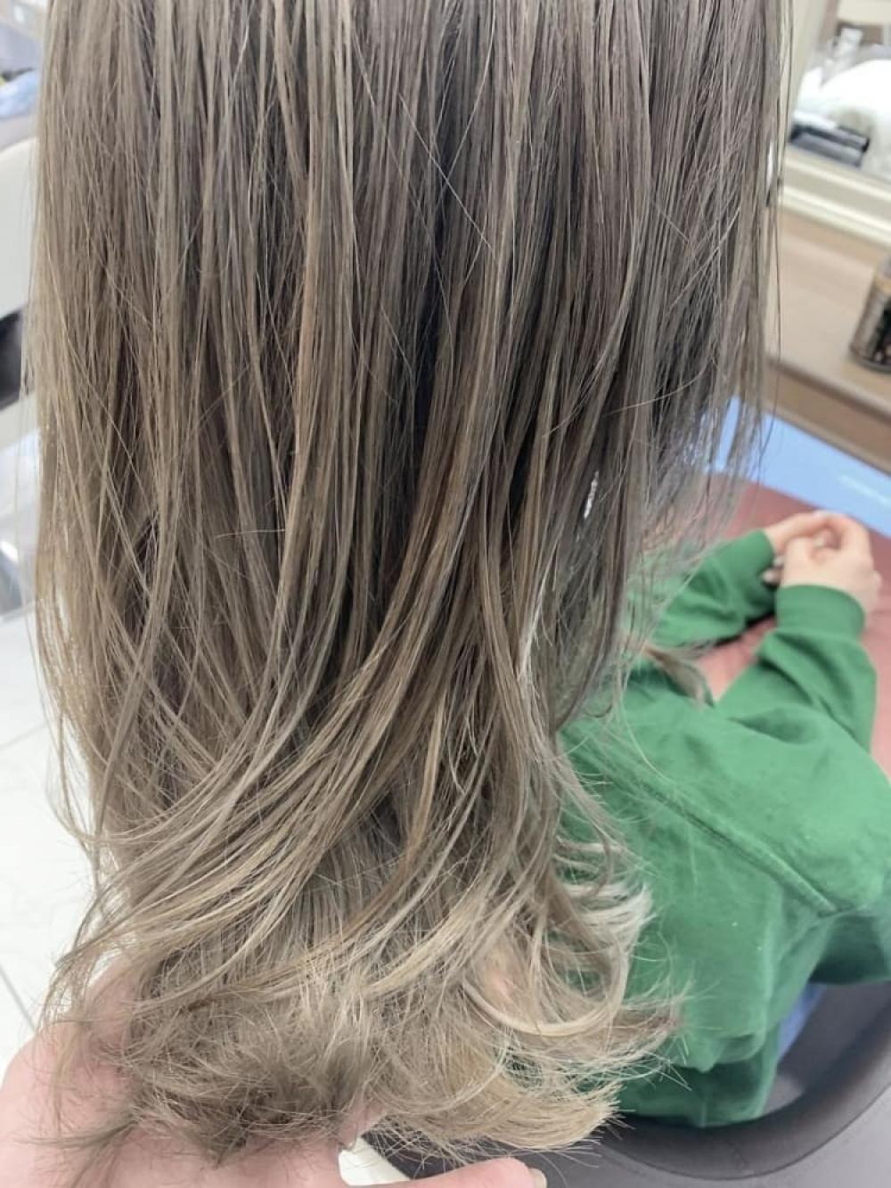 ブリーチヘアから縮毛矯正毛も、洗い上がりの違いを実感していただけます！