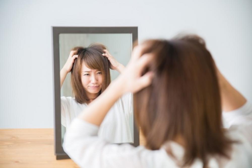 白髪の原因は？白髪対策方法
