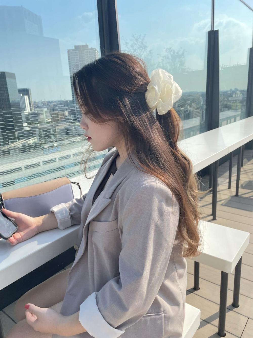 韓国人風ガーリーヘアアレンジ