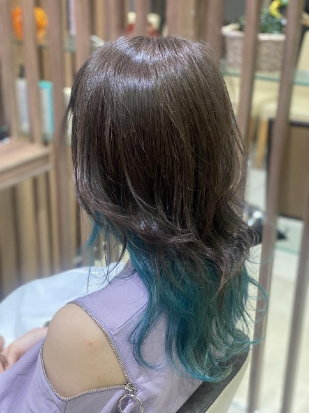 ウルフカット×インナーターコイズ