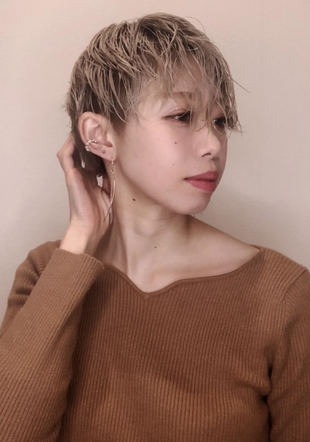 女性をもっと女性らしくする魅惑のショートヘアの世界