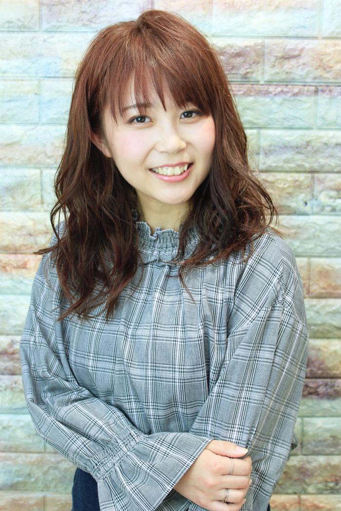 イルミナカラーとヘアメイクをすると