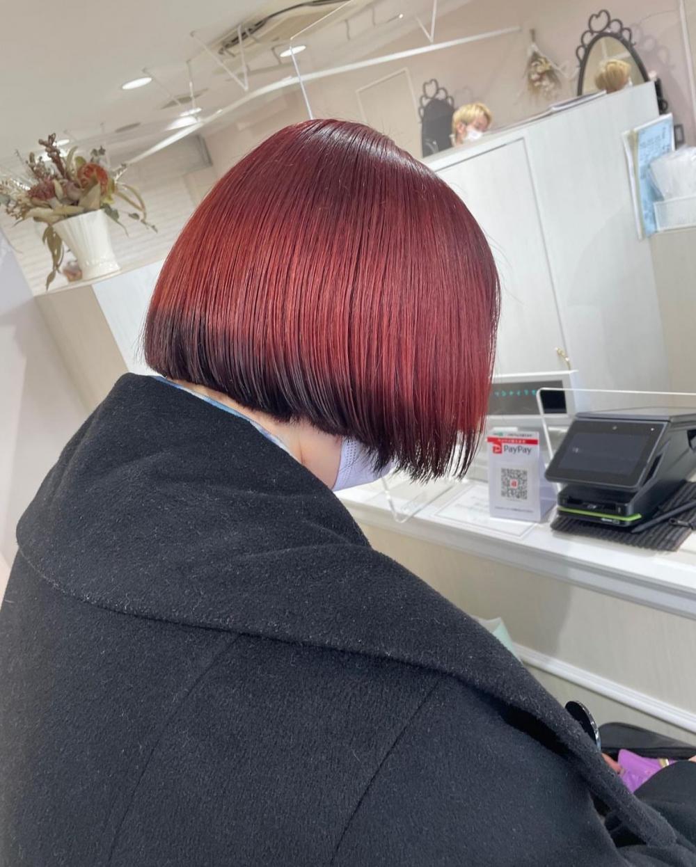 切りっぱなしボブ
