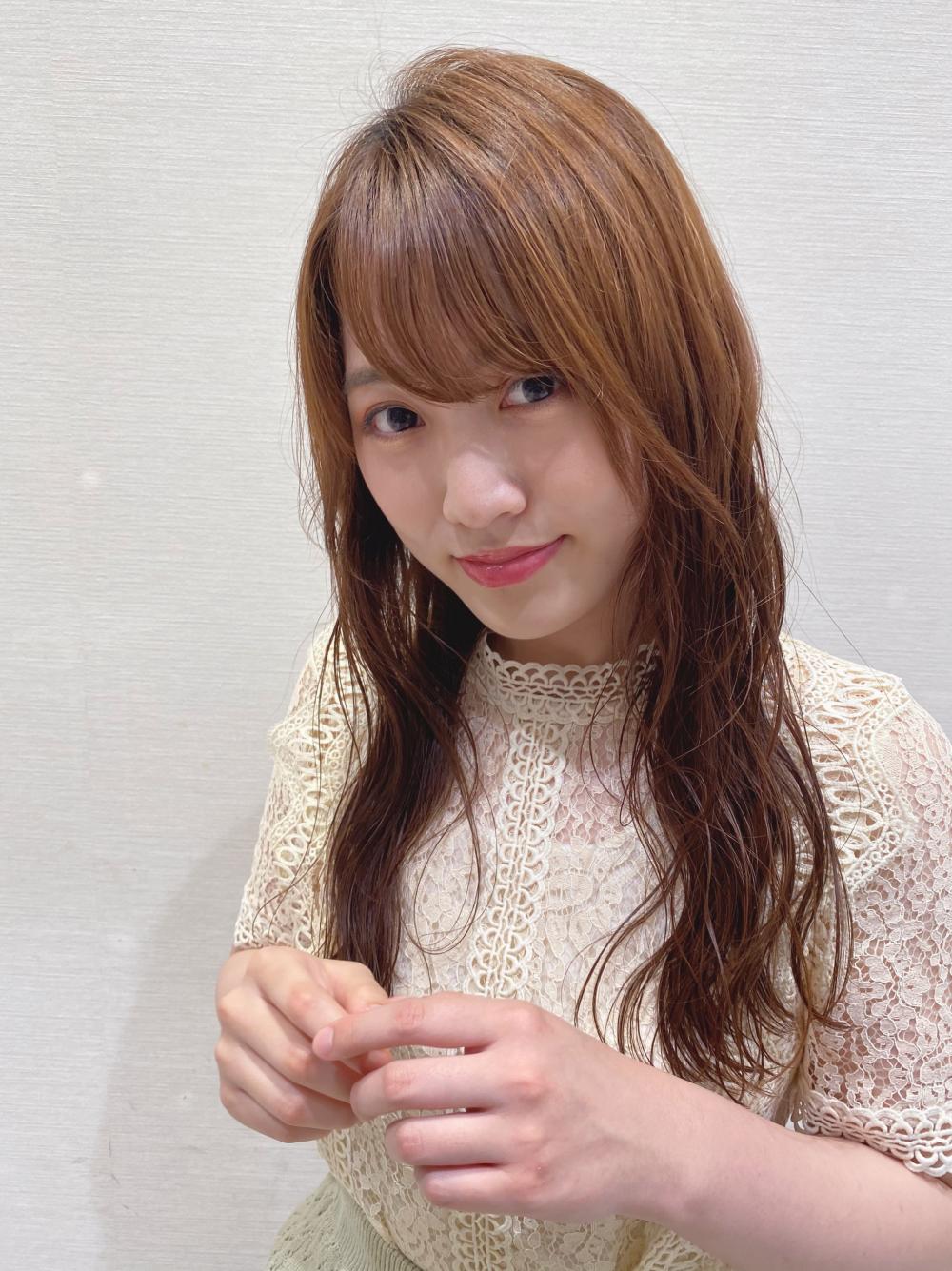 綺麗なロングヘアで注目の的になれるかも