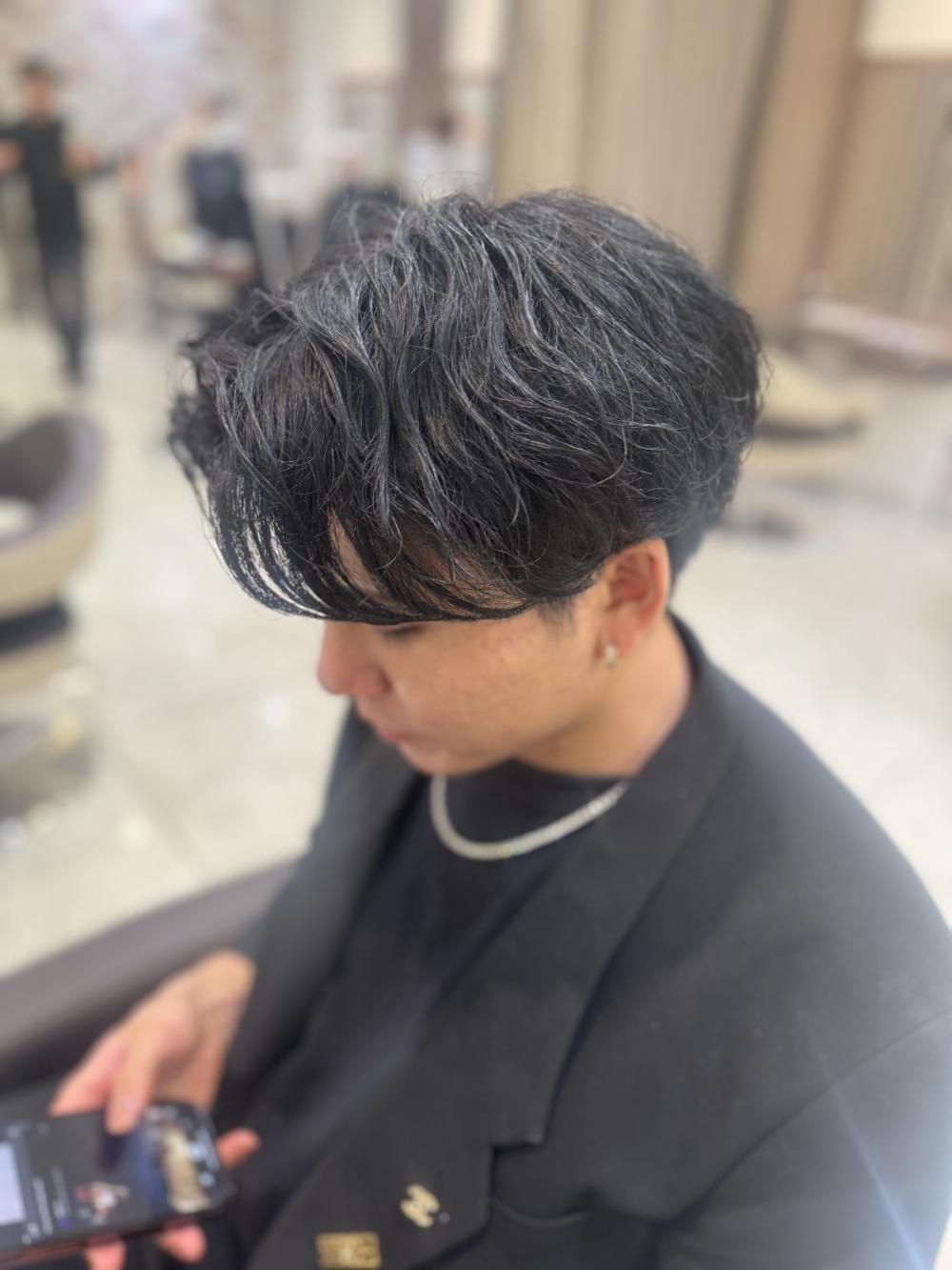 毛流れパーマとは