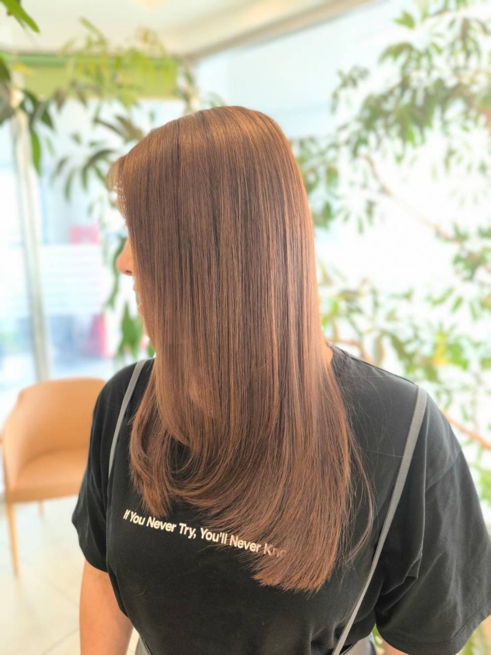 縮毛矯正とヘアカラーどっちが先にやるべき？