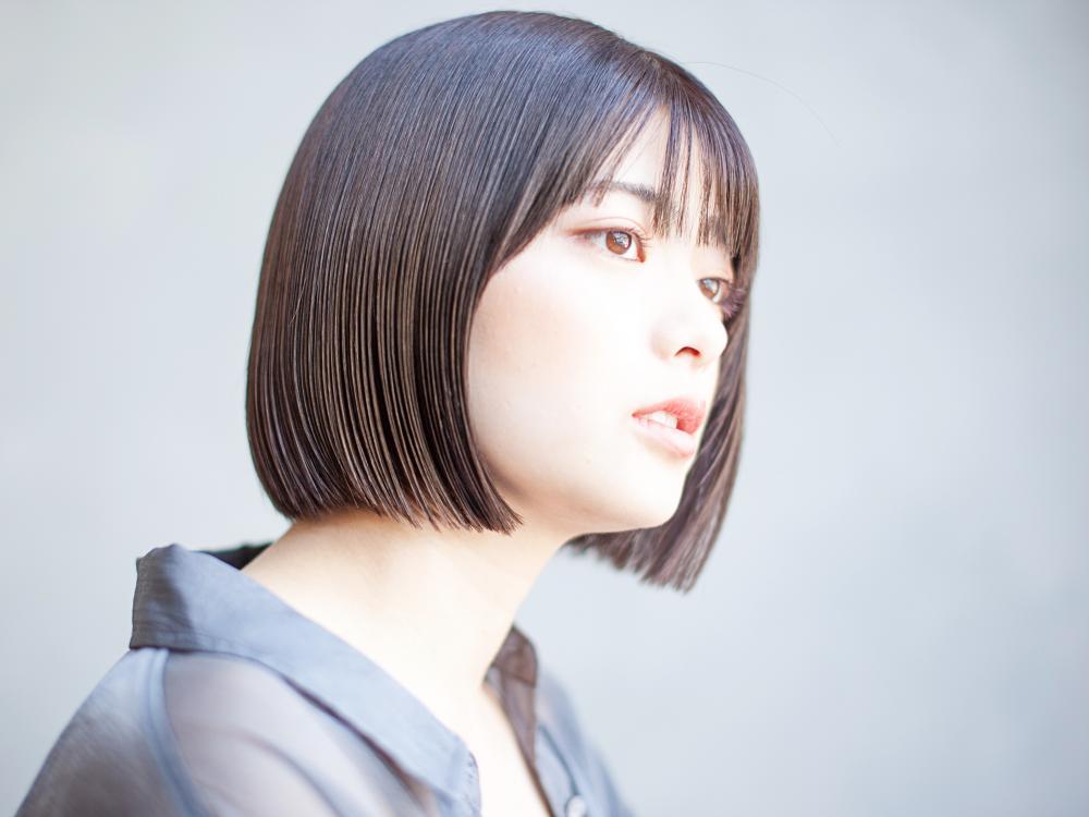 ◆ 一方の「縮毛矯正」はどう違う？