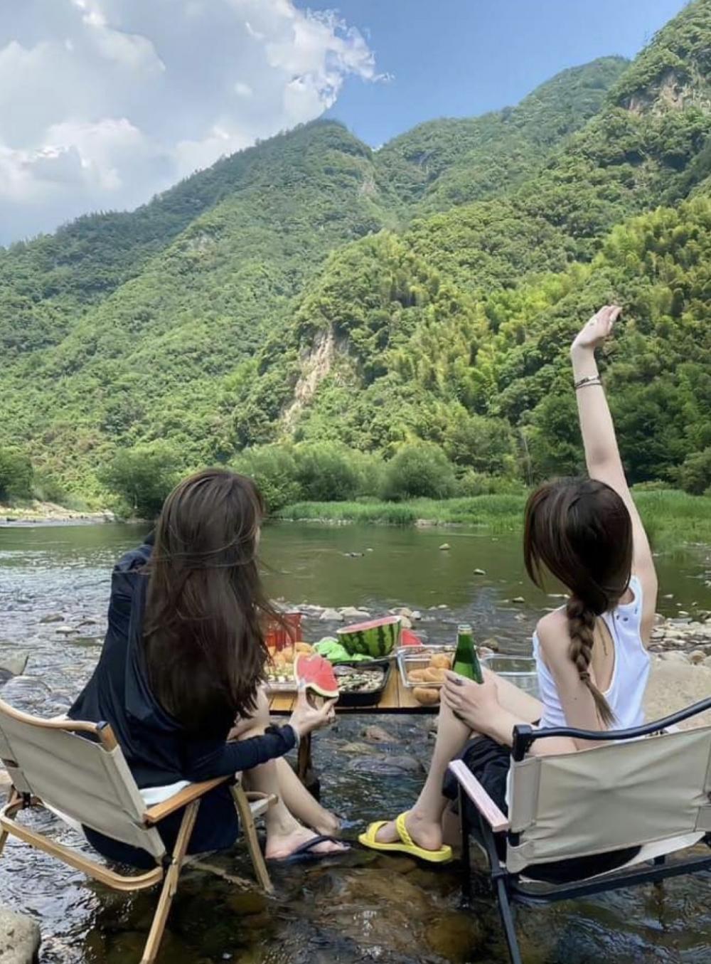 川でのヘアケア