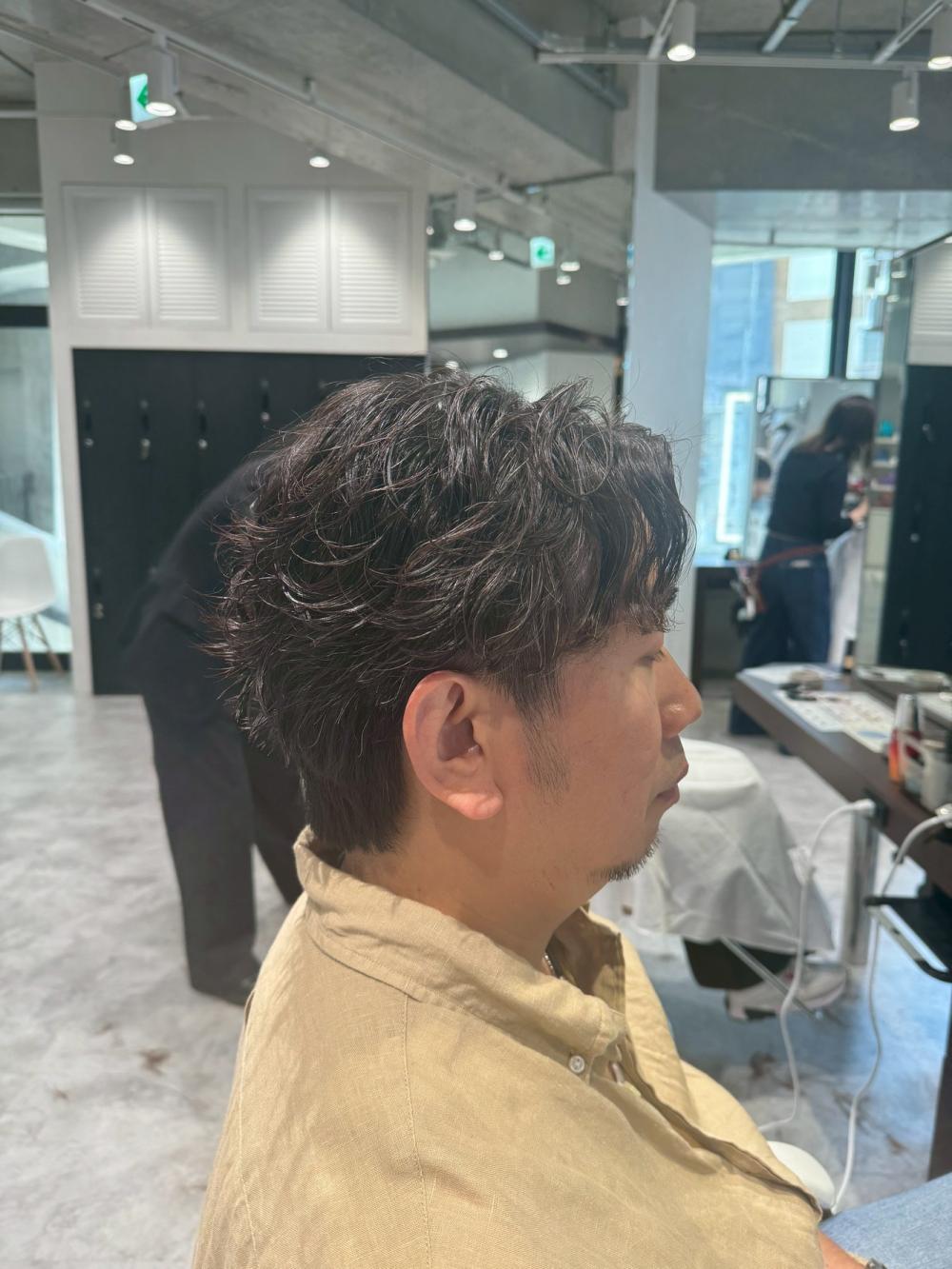冬にもおすすめ波巻きパーマ！