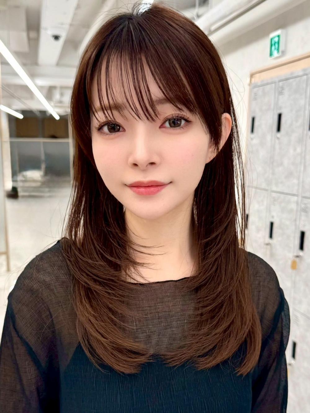 流し前髪サイド短め